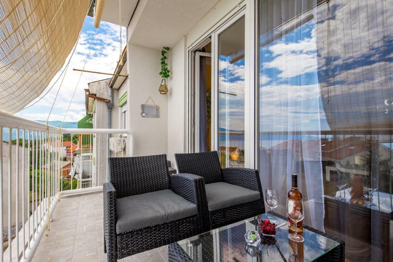 Victory Sea View Apartment Rijeka Exterior photo